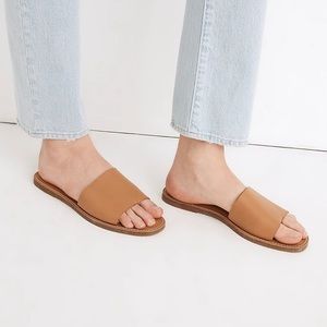 The Boardwalk Post Slide Sandal in desert camel